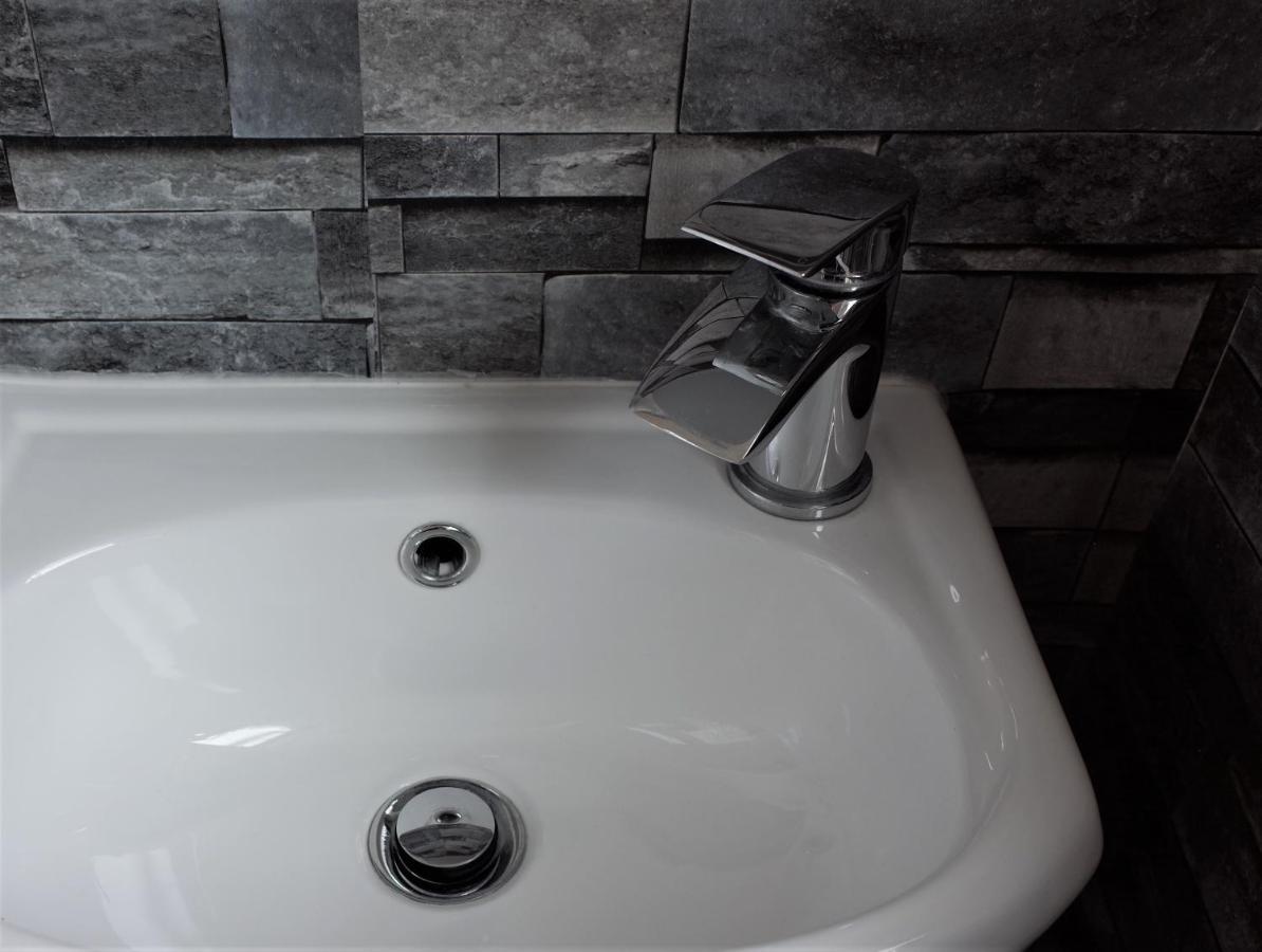 1 Bedroom Apartment With Free Parking Weymouth Ngoại thất bức ảnh